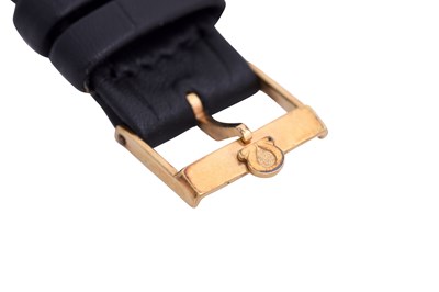 Lot 59 - A MEN'S OMEGA GOLD PLATED MANUAL WRISTWATCH