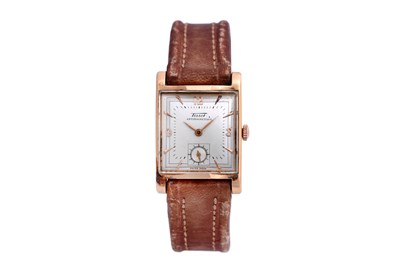 Lot 20 - A MEN'S TISSOT 18K ROSE GOLD MANUAL WRISTWATCH.