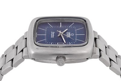 Lot 120 - A MEN'S OMEGA STAINLESS STEEL AUTOMATIC BRACELET WATCH.