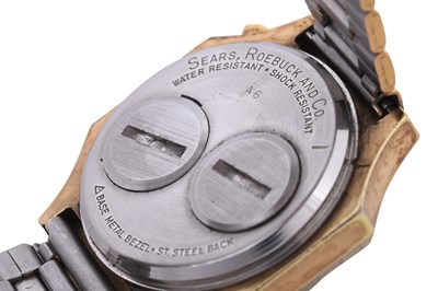 Lot 71 - A RARE MEN'S SEARS, ROEBUCK & CO GOLD PLATED QUARTZ BRACELET WATCH