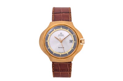 Lot 64 - A MEN'S OMEGA STAINLESS STEEL AND GOLD PLATED AUTOMATIC WRISTWATCH.