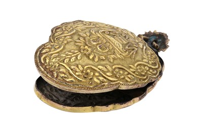Lot 407 - A MERCURY GILT-COPPER (TOMBAC) BELT BUCKLE