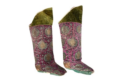 Lot 414 - A PAIR OF CEREMONIAL FEMALE MAHSI UZBEK BOOTS