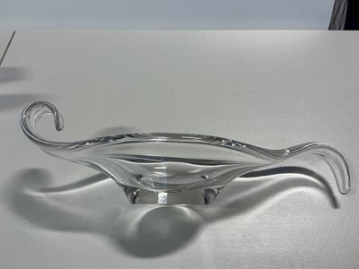 Lot 80 - 2 GLASS CENTERPIECE BOWLS