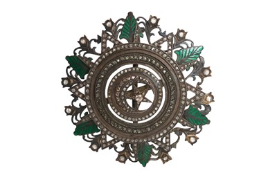 Lot 92 - AN OTTOMAN MILITARY ORDER-STYLE DECORATION WITH CRESCENT AND STAR MOTIF (AY-YILDIZ)