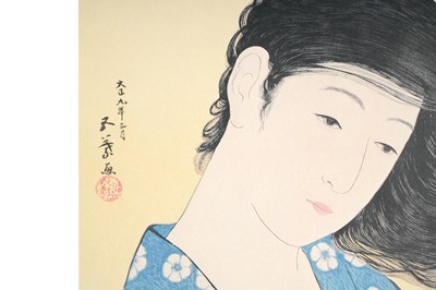 Lot 227 - A JAPANESE FOLIO OF PRINT REPRODUCTIONS AFTER HASHIGUCHI GOYO (1881 – 1921)