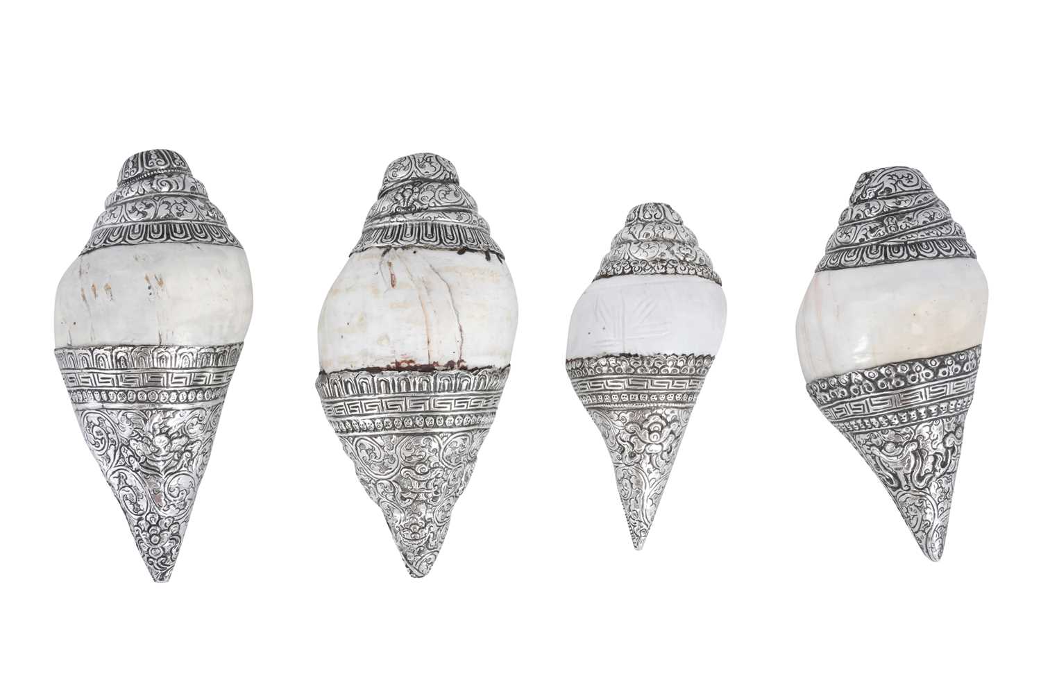 Chank Shell Lot 122 - λ FOUR SILVER-MOUNTED RITUAL SACRED CHANK