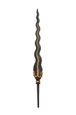 Lot 181 - A GOLD-DAMASCENED CRUCIFIED STEEL SPEARHEAD WITH INTERTWINED SEA SNAKES (NAGAS)