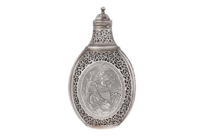 Lot 105 - AN IRANIAN LAHIJI-STYLE ENGRAVED OPENWORK SILVER BOTTLE