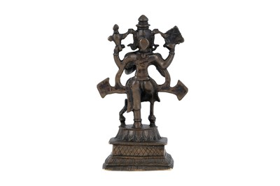 Lot 170 - A BRONZE FIGURINE WITH KRISHNA PLAYING THE FLUTE