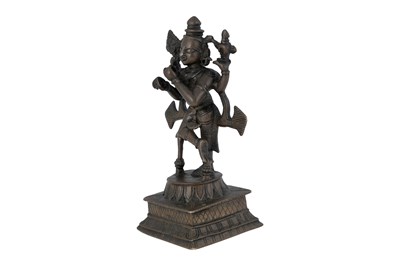 Lot 170 - A BRONZE FIGURINE WITH KRISHNA PLAYING THE FLUTE