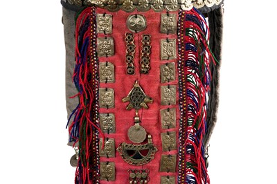 Lot 89 - AN ELABORATE TURKMEN CEREMONIAL WEDDING HEADDRESS WITH SHELLS AND PENDANTS