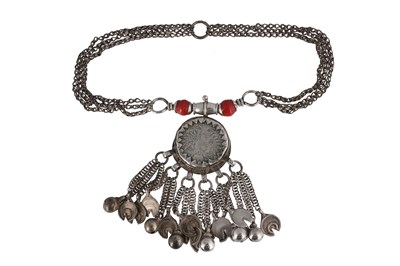 Lot 58 - AN OMANI SILVER THALER NECKLACE