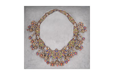 Lot 26 - AN ALGERIAN BERBER RED CORAL AND POLYCHROME ENAMELS SILVER NECKLACE (AZRAR)
