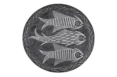 Lot 31 - A SILVER AND COPPER-INLAID ZINC DISH WITH FISH MOTIF