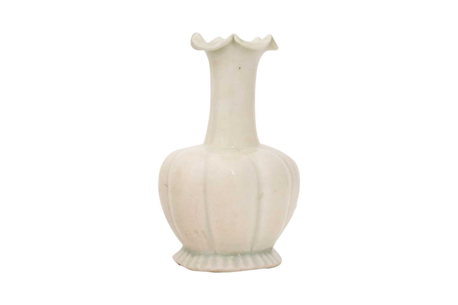 Lot 24 - A CHINESE QINGBAI 'MELON' VASE