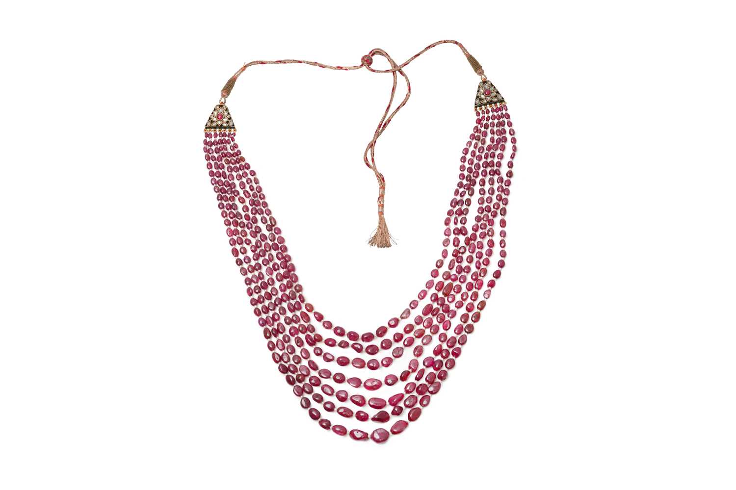 Lot 263 - A MUGHAL-REVIVAL SEVEN-STRAND SEED PEARLS AND SPINEL BEADS NECKLACE