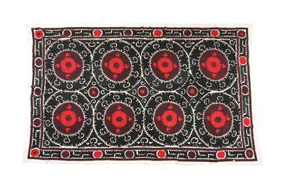 Lot 161 - A LARGE UZBEK SUZANI EMBROIDERED WALL HANGING