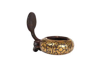Lot 179 - A GOLD-DAMASCENED (KOFTEGARI) STEEL LIME PASTE CONTAINER