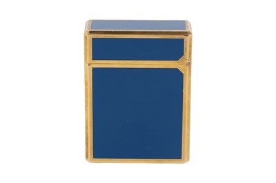 Lot 54 - S.T. DUPONT LIGNE 1 CHINESE LACQUER AND GOLD-PLATED LIGHTER IN BLUE