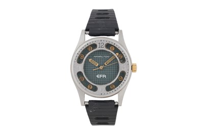 Lot 33 - A MEN'S HAMILTON STAINLESS STEEL QUARTZ WRISTWATCH.