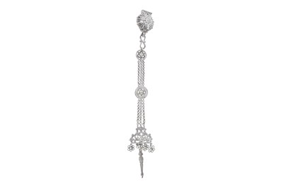 Lot 231 - AN INDIAN SILVER LIME PASTE CONTAINER WITH HANGING CHAINLET AND MEASURING SPOON