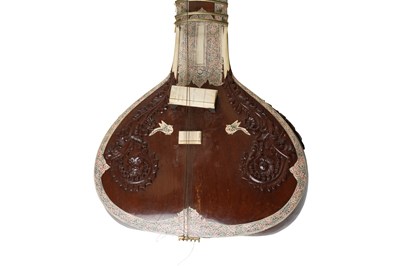 Lot 169 - λ AN INDIAN PAINTED IVORY AND BONE-INLAID HARDWOOD RAVI SHANKAR-STYLE SITAR