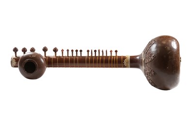 Lot 169 - λ AN INDIAN PAINTED IVORY AND BONE-INLAID HARDWOOD RAVI SHANKAR-STYLE SITAR