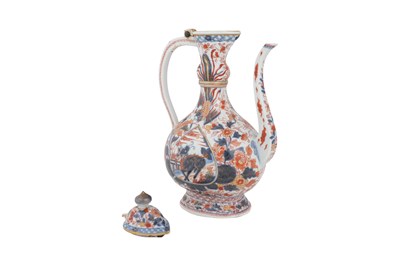 Lot 126 - AN ENAMELLED AND GILT JAPANESE-REVIVAL IMARI-STYLE POTTERY EWER