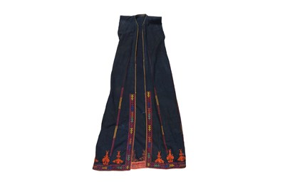 Lot 269 - A PALESTINIAN SLEEVELESS INDIGO BLUE-DYED LINEN JILLAYEH COAT WITH KASSABA EMBROIDERY