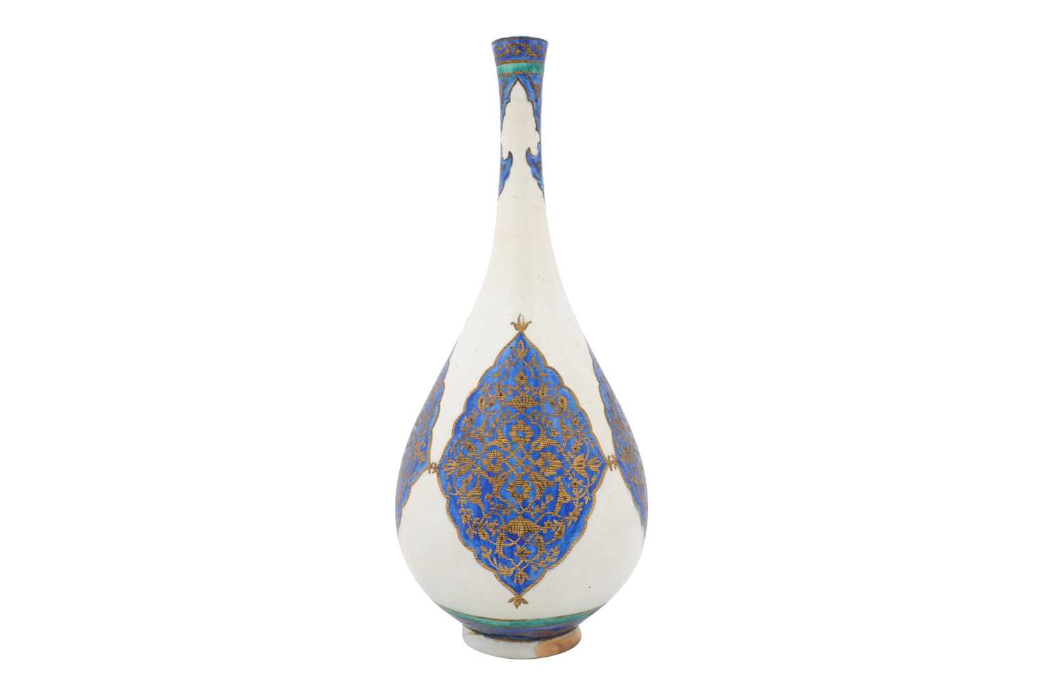 Lot 128 - AN ISLAMIC-REVIVAL KUTAHYA-STYLE GILT POTTERY VASE