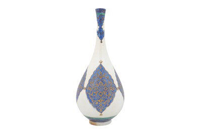 Lot 128 - AN ISLAMIC-REVIVAL KUTAHYA-STYLE GILT POTTERY VASE