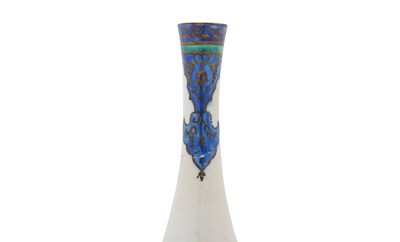 Lot 128 - AN ISLAMIC-REVIVAL KUTAHYA-STYLE GILT POTTERY VASE