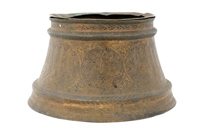 Lot 191 - A MAMLUK GOLD AND SILVER-INLAID BRASS CANDLESTICK BASE