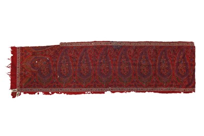 Lot 130 - A KASHMIRI SHAWL OUTER BORDER WITH BOTEH (PAISLEY LEAVES)