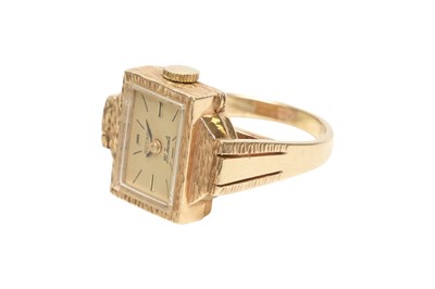 Lot 17 - A RARE ROTARY WATCH RING IN 9K GOLD