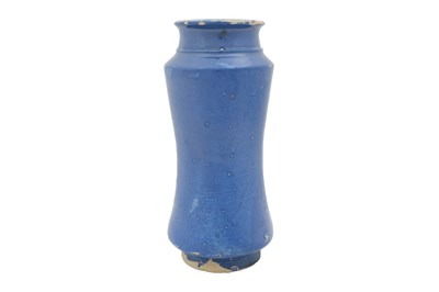 Lot 92 - A MONOCHROME BLUE-GLAZED ALBARELLO POTTERY VASE