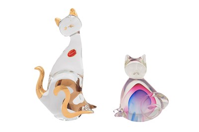 Lot 111 - A PAIR OF MURANO GLASS CATS