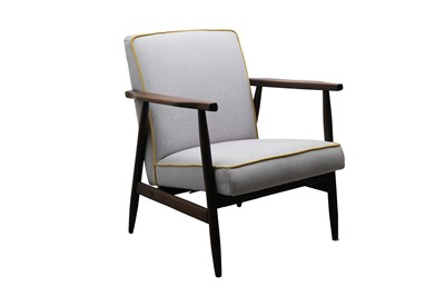 Lot 137 - A POLISH MID-CENTURY 'LISEK' 300-190 PRL ARMCHAIR