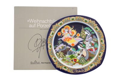 Lot 97 - A BJORN WIINBLAD FOR ROSENTHAL 1991 ’OH SHEPHERDS, MEN AND WOMEN COME...' WALL PLATE