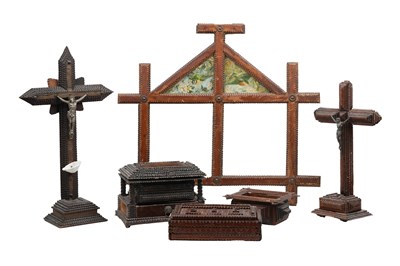 Lot 148 - A GROUP OF WOOD TRAMP ART ITEMS