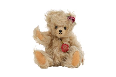 Lot 123 - A VINTAGE HERMANN TEDDY BEAR
