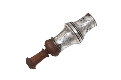Lot 118 - AN IRANIAN SILVER-PLATED COPPER WATER PIPE (QALYAN) SET WITH ITS WOODEN STEM, SILVER BOWL AND STAND