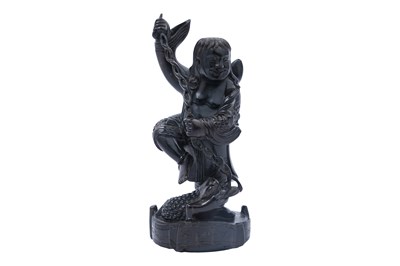 Lot 73 - A CHINESE HARDWOOD CARVING OF LIU HAI AND THE THREE-LEGGED TOAD