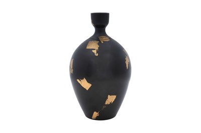 Lot 149 - A JAPANESE BRONZE PARCEL-GILT VASE