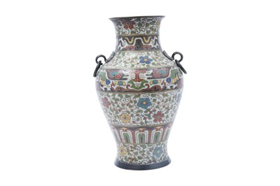 Lot 138 - A JAPANESE CLOISONNÉ EMAMEL VASE
