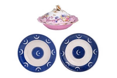 Lot 33 - THREE TURKISH EXPORT EUROPEAN POTTERY PLATES