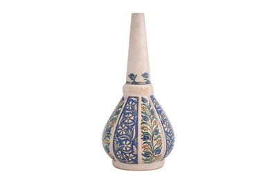 Lot 37 - A FRENCH ORIENTALIST SAMSON KÜTAHYA-STYLE POTTERY ROSEWATER SPRINKLER