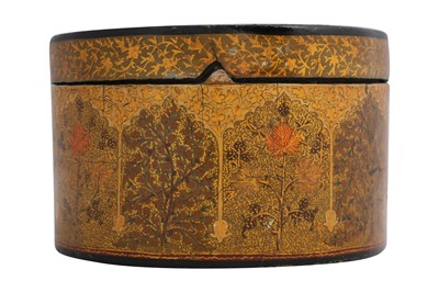 Lot 199 - A KASHMIRI LACQUERED PAPIER-MÂCHÉ ROUND LIDDED BOX