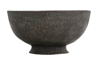 Lot 69 - A DECCANI CALLIGRAPHIC TINNED COPPER BOWL